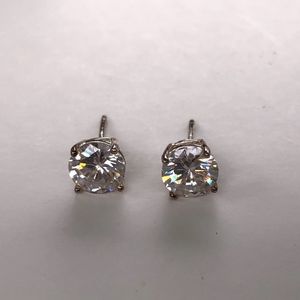 Sterling Silver 7mm (2.5 TCW) Cubic Zirconia Studs